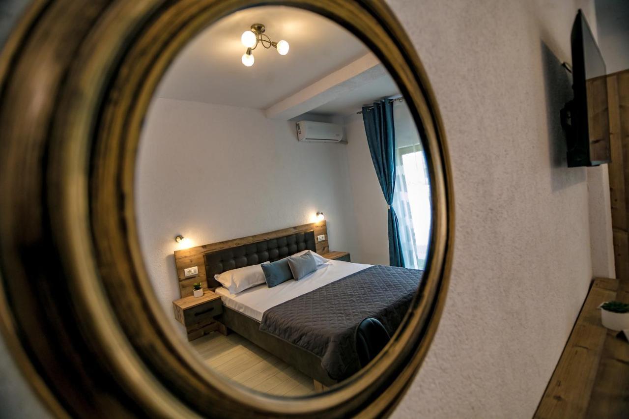 Casa Adiman Hotel Вама Веке Екстериор снимка